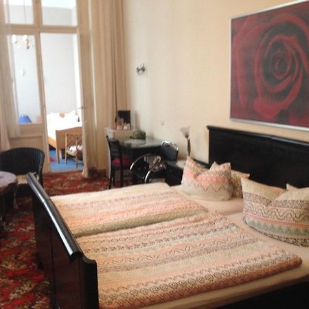 Hotel Pension Columbus Am Kurfurstendamm Berlin Dış mekan fotoğraf