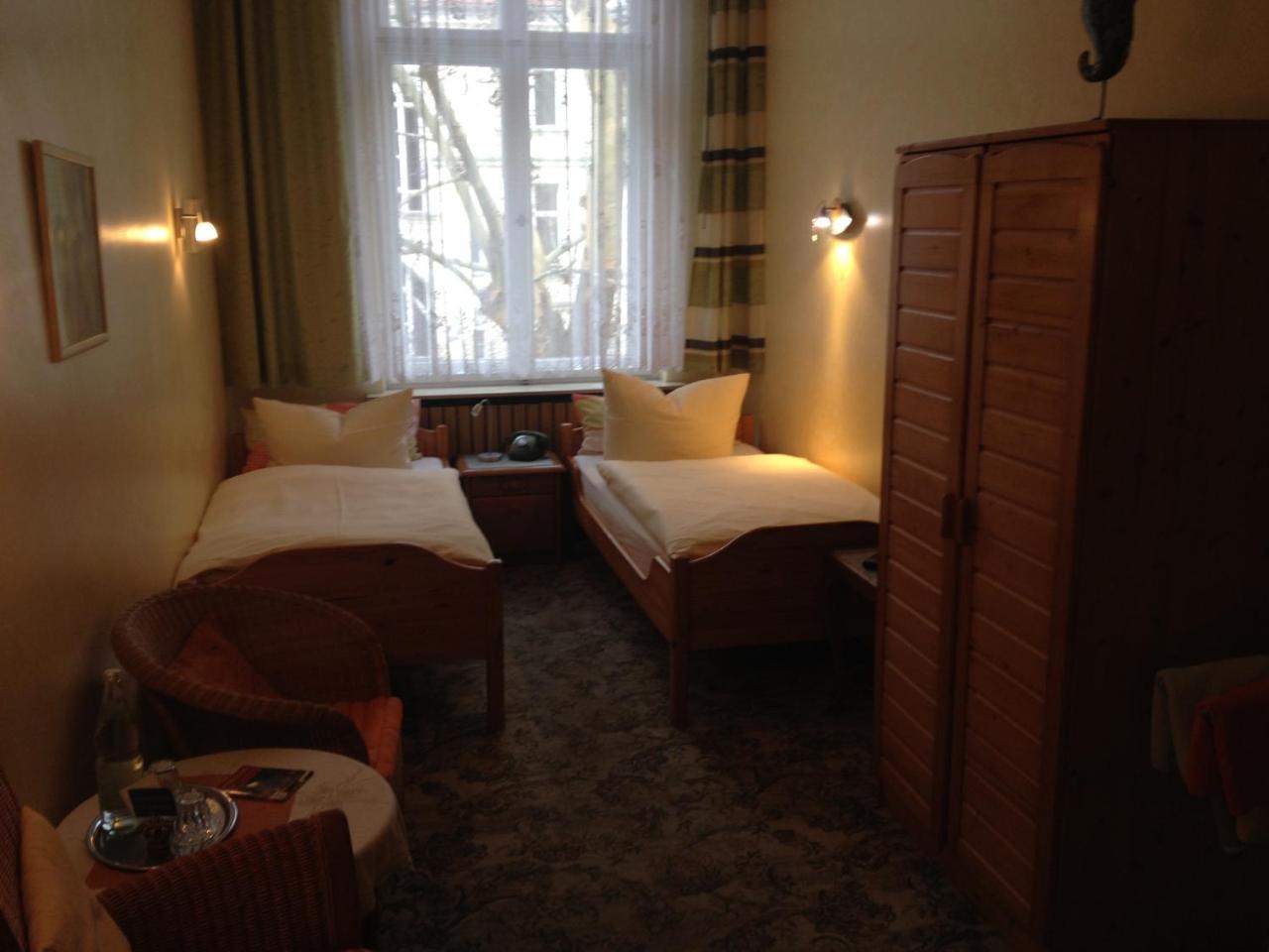 Hotel Pension Columbus Am Kurfurstendamm Berlin Dış mekan fotoğraf