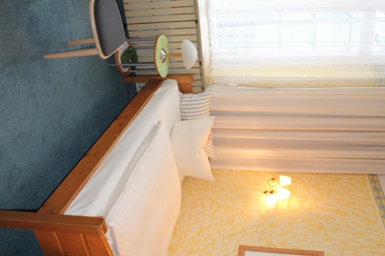 Hotel Pension Columbus Am Kurfurstendamm Berlin Dış mekan fotoğraf